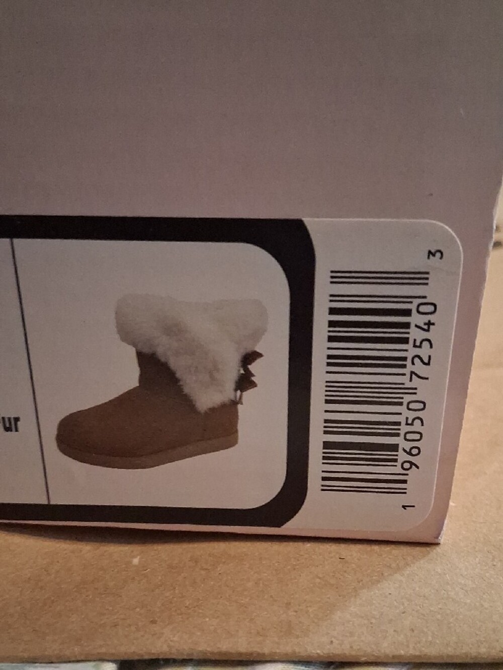 Juicy Couture Chestnut Brown Faux Fur Lined Slippers - Picture 2 of 6